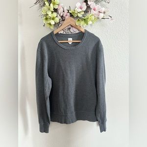 Gap men’s grey lightweight sweater size L